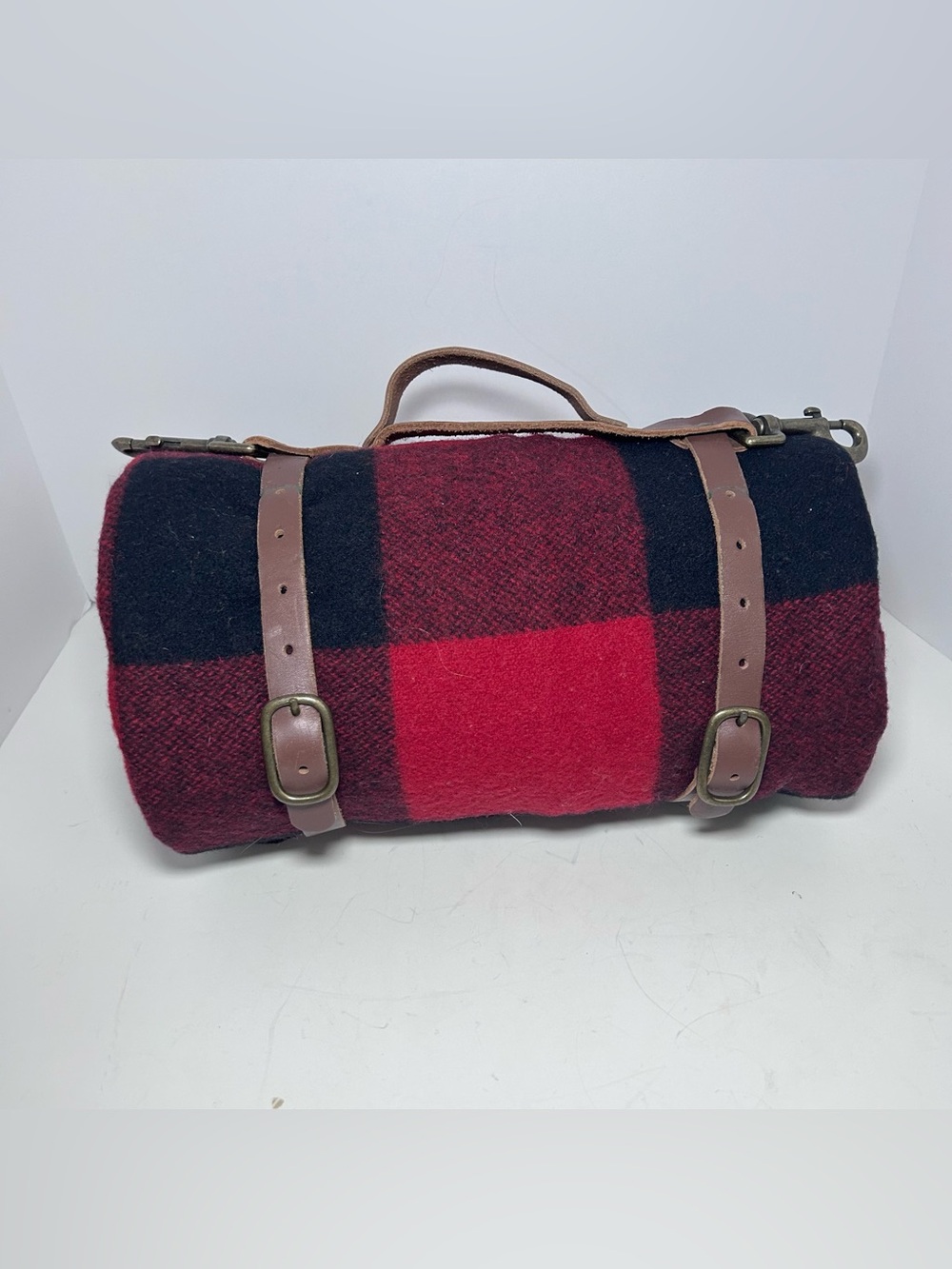 Vintage Marlboro Country Store Buffalo Plaid Wool Blanket With Leather Strap - Picture 1 of 6